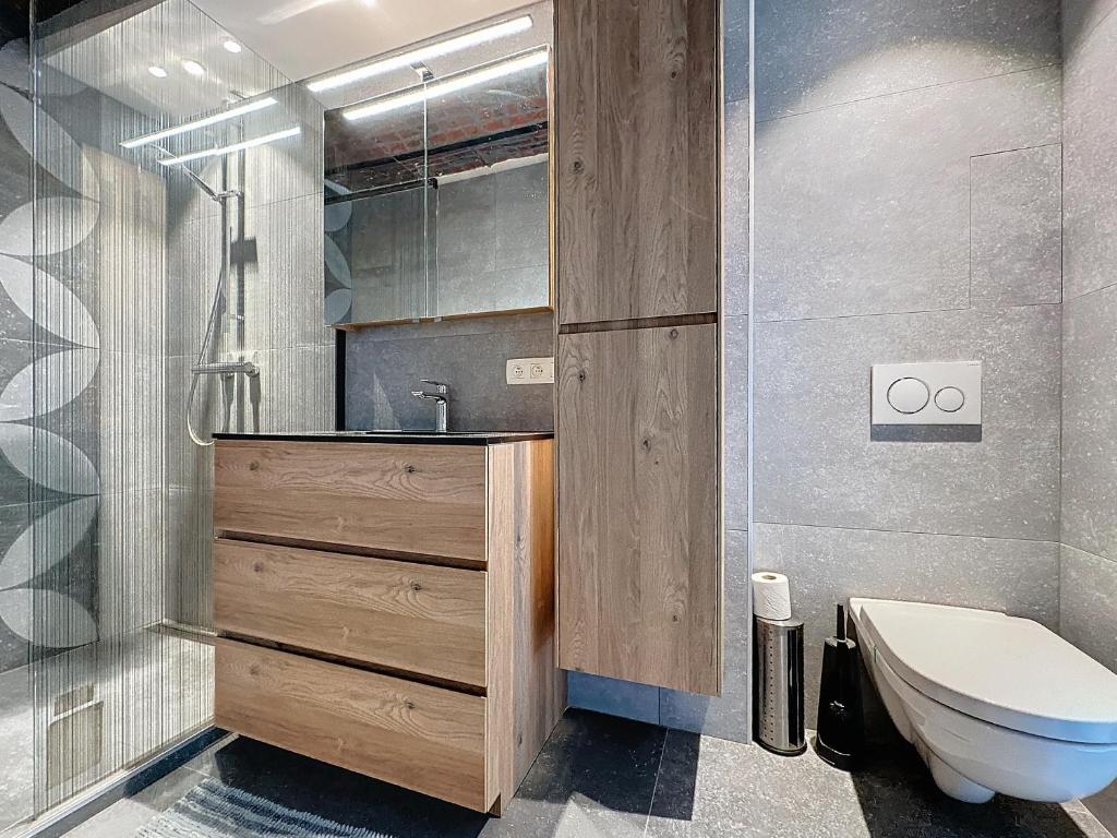 Chambre 1 Chez Raoul Nivelles lit double confortable