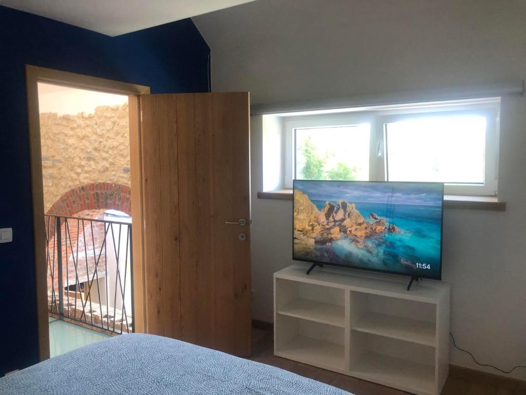 Chambre 2 Nivelles - Hébergement Chez Raoul spacieuse et confortable